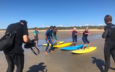 Bain de forêt et surf sur le littoral avec des résidents du Clos Adler à Valdivienne (86)
